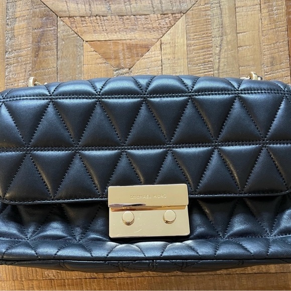 Michael Kors Sloan Bag - Picture 3 of 7